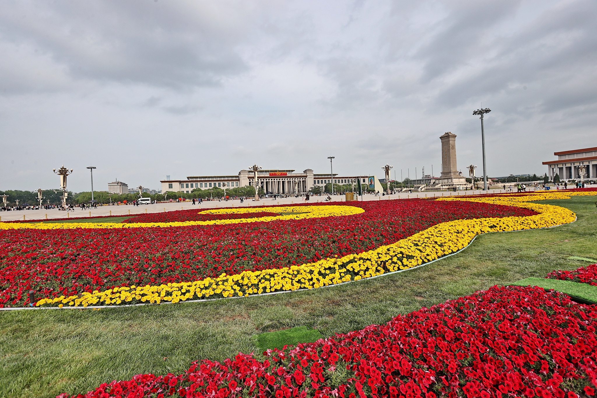 Xi Jinping’den 1 Mayıs İşçi Bayramı mesajı