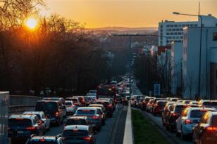 TÜİK-Trafiğe kaydedilen taşıt sayısı Mayıs’ta aylık yüzde 18,4 ve yıllık yüzde 4,0 arttı