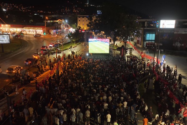 Bursa’da Milli Takım coşkusu yaşandı