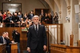 Çekya Devlet Başkanı Pavel, Çekya Başbakanı Fiala ile görüştü