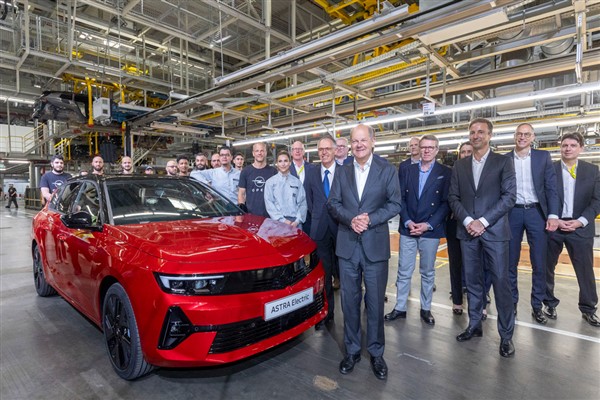 Opel, otomotiv üretiminin 125. yılını Rüsselsheim’da kutladı