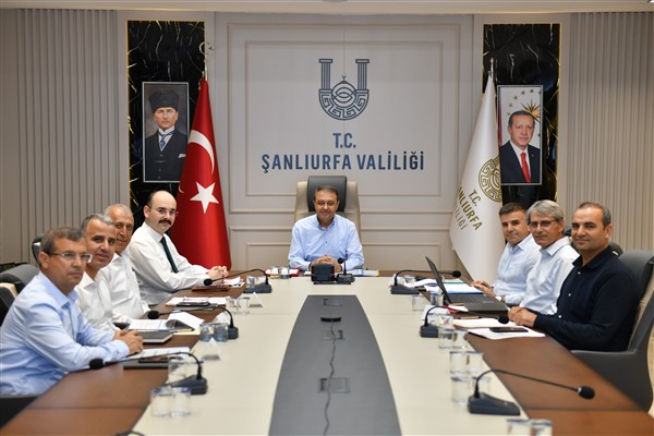 Şanlıurfa Valisi Şıldak, eğitime ilişkin değerlendirme toplantısı yaptı