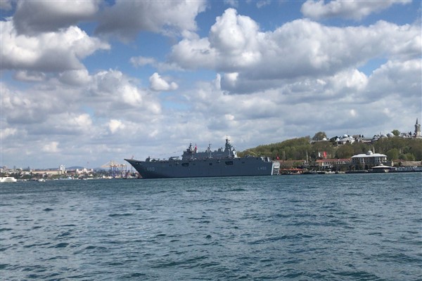 TCG Kınalıada, Busan Limanı’nı ziyaret etti