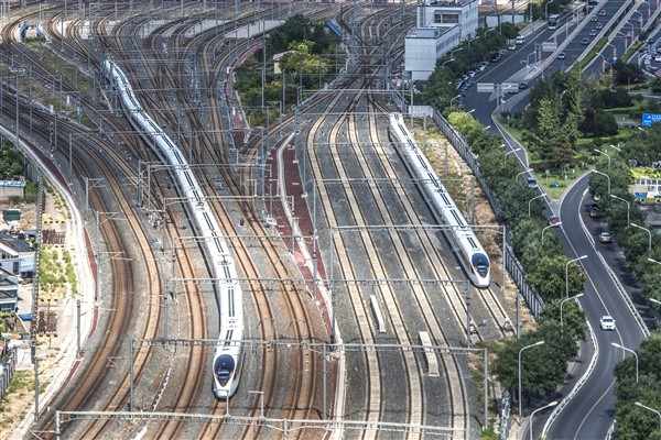 Çin demiryolları yolcu ve yük taşımacılığında dünya lideri oldu