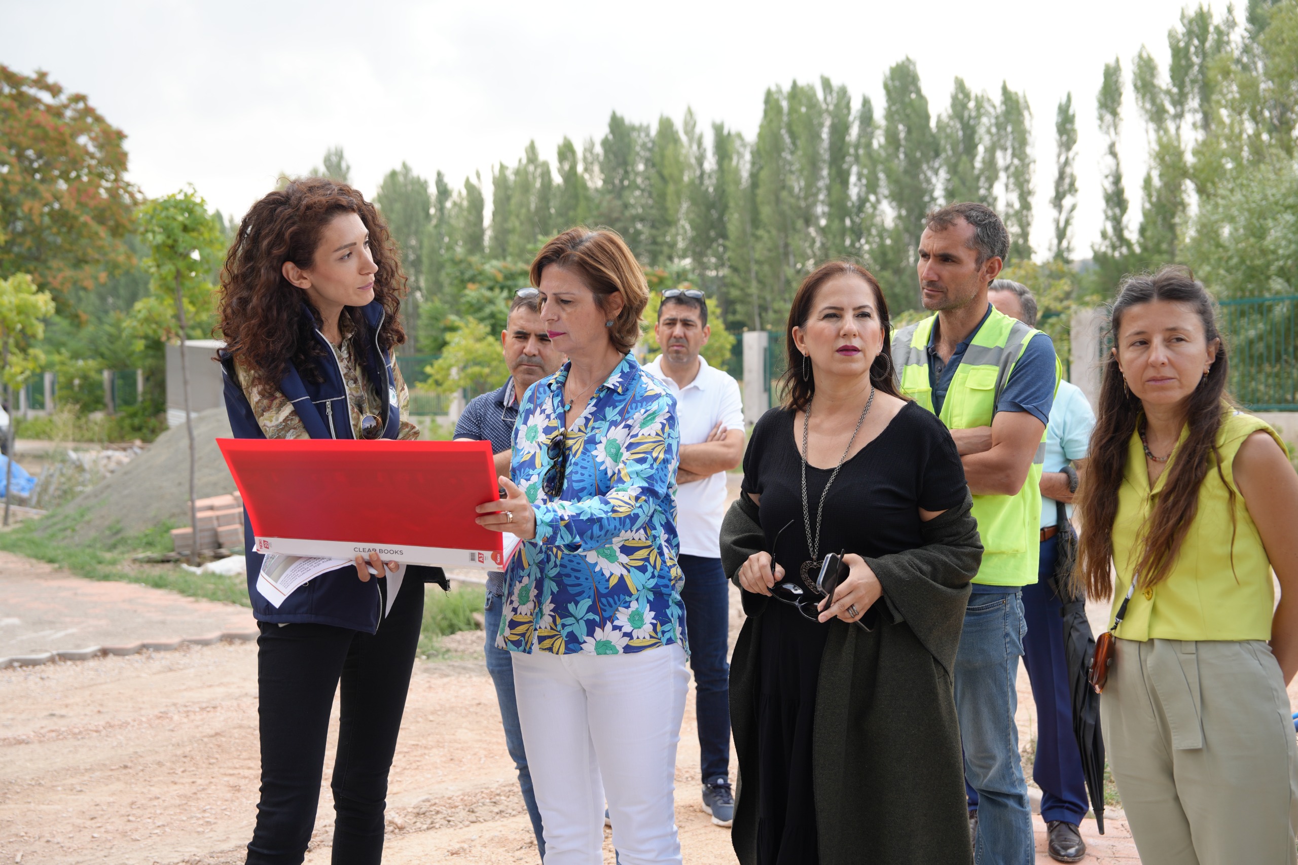 Başkan Ünlüce, Aktif Yaşam Parkı’nın çalışmalarını inceledi