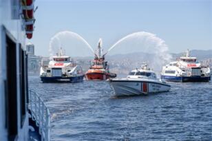 İzmir Körfezi’nde Kabotaj Bayramı kutlandı