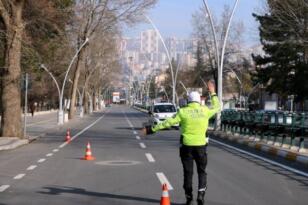 Ülke genelinde son bir haftada 2 milyon 464 bin 204 araç denetlendi