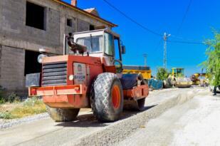 Malatya’da yol çalışmaları devam ediyor