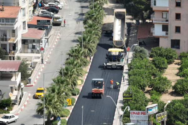 İzmir’de Kemalpaşa ve Menderes’in yolları yenileniyor