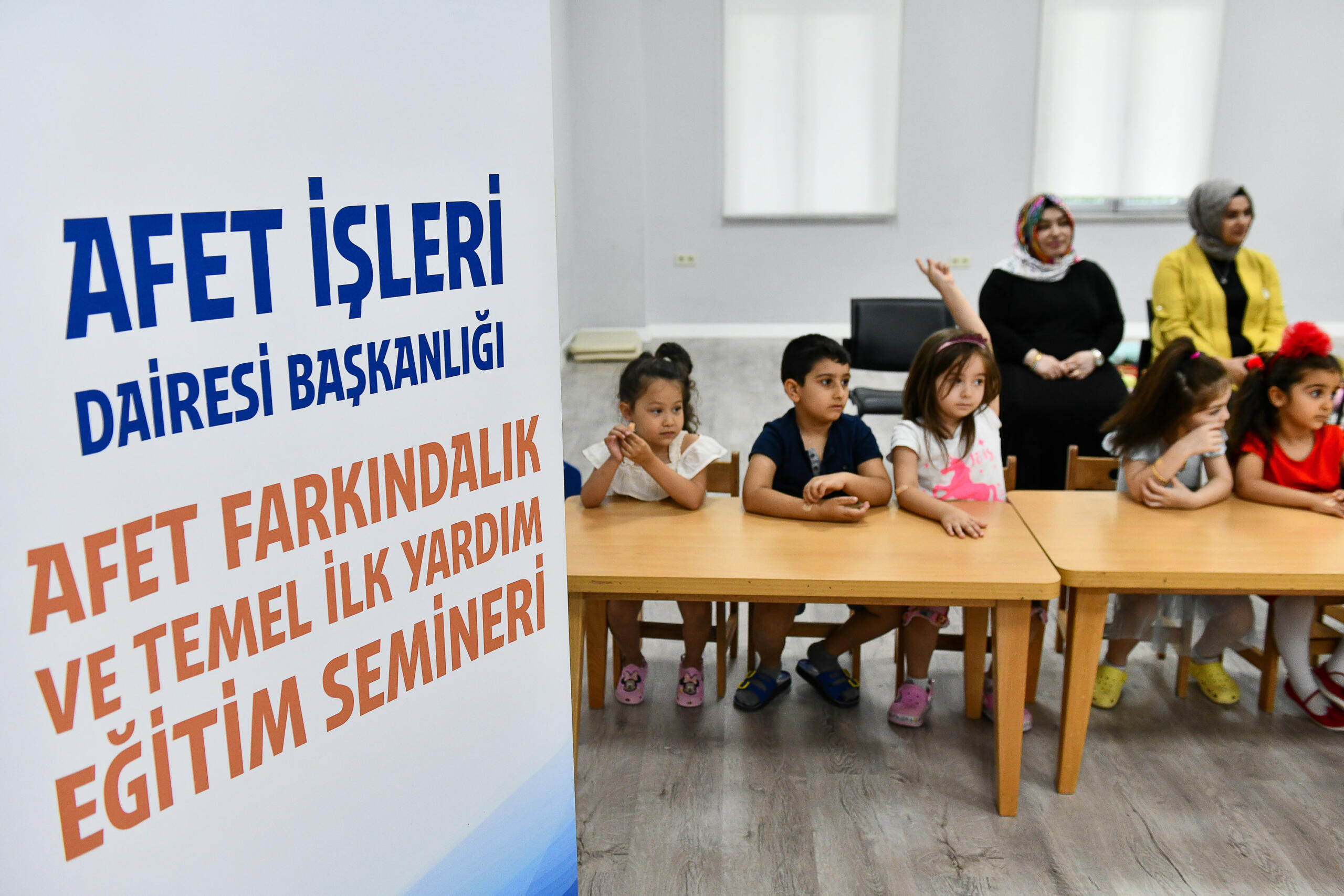 ABB, ”Afet Farkındalık ve Temel İlk Yardım Semineri” düzenlemeye başladı