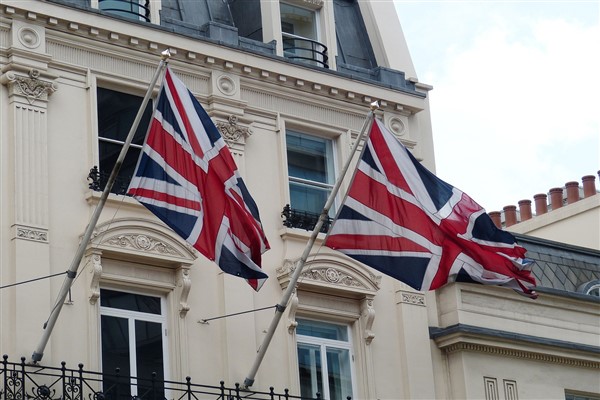 Starmer, 7 Temmuz 2005 Londra saldırılarında hayatını kaybedenleri andı