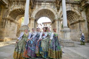 Başkan Uysal: Uluslararası Kaleiçi Oldtown Festivali 17-20 Ekim’de yapılacak