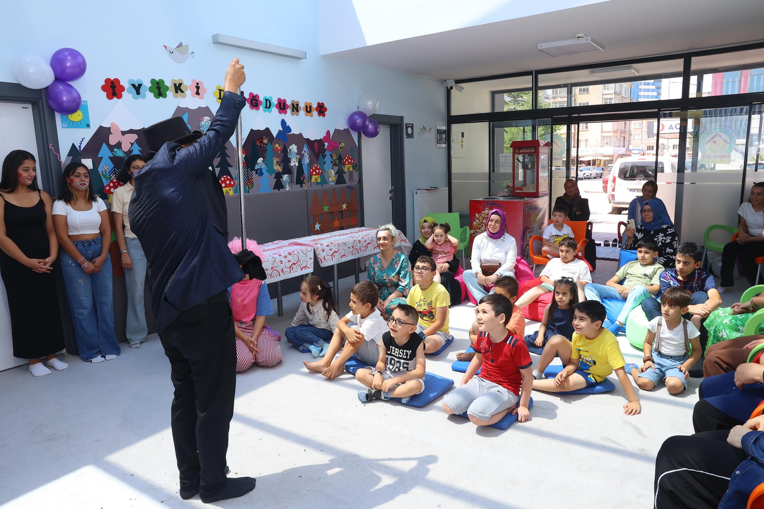 Kayseri’nin Engelsiz Çocuk Evi’nde doğum günü etkinliği