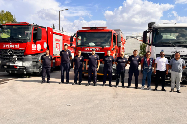 Eskişehir itfaiye ekiplerinden Aydın’daki yangına destek