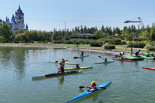 Eskişehir’de Yaz Dönemi Çocuk Spor Eğitimleri 800 çocuğun katılımıyla başladı