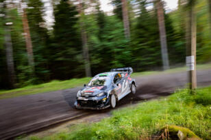 Toyota Gazoo Racing, Finlandiya Rallisi’ni kazandı