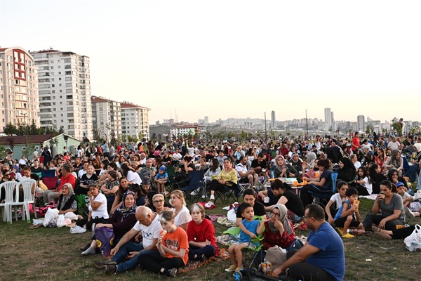 Mamak’ta “Açık Hava Sineması” etkinlikleri başladı