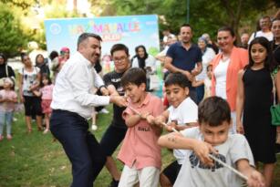 Başkan Yılmaz, Yaz Mahalle Şenliğine katıldı