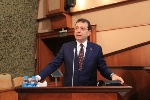 İmamoğlu: İBB İtfaiyemiz şimdi İzmir’e doğru yola çıkıyor