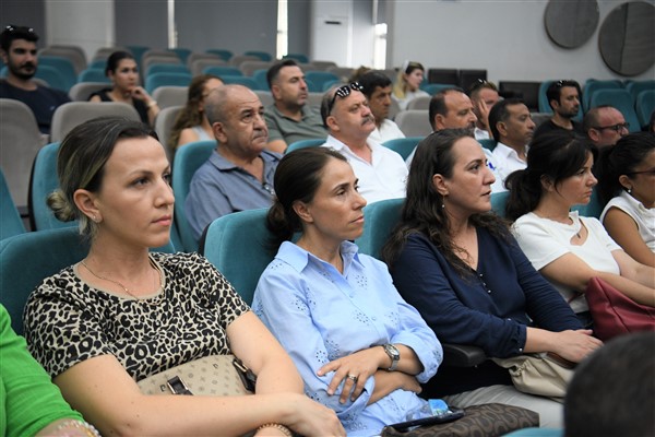 Bornovalı muhtarlara Yangın Güvenliği Eğitimi