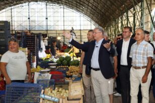 Mudanya’daki kapalı pazar yeri, törenle yeniden açıldı